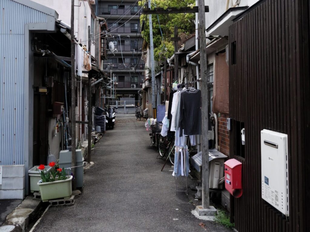 中津３の長屋風景