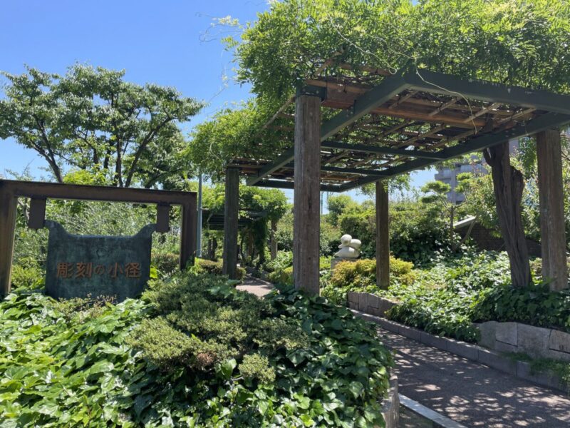 Sculpture path in OAP (Osaka Amenity Park)